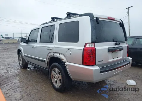 2008 Jeep Commander Sport from USA, damaged, VIN 1J8HH48K98C242796